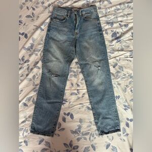 ZARA Y2K Straight-Leg Distressed Ankle Jeans – Vintage Blue Denim – Size 2